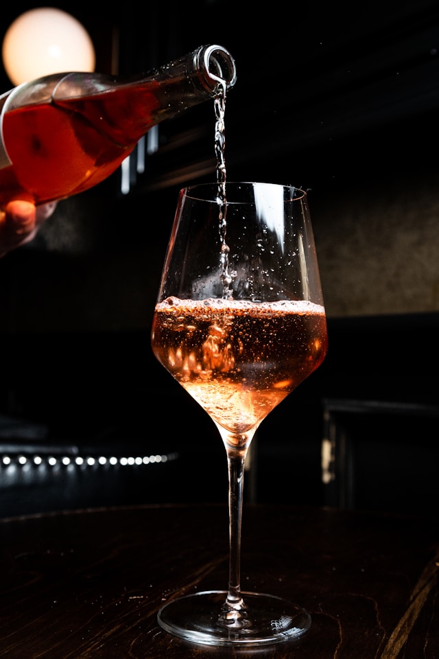 Warum alkoholfreier Wein bei gesundheitsbewussten Verbrauchern immer beliebter wird